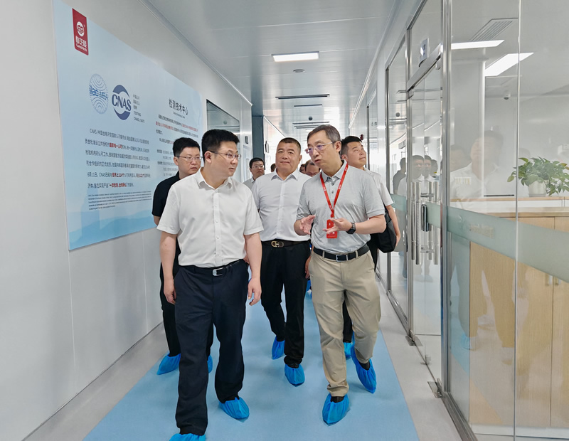 江西豐城市委書記一行到訪仙芝樓考察，共促大健康產(chǎn)業(yè)合作